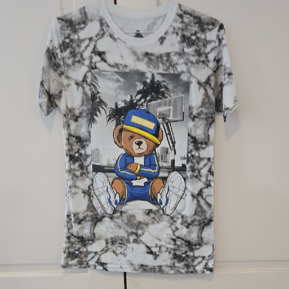 Launder Bailey Apparel Graphic T-Shirt with Bear Design - Black and White